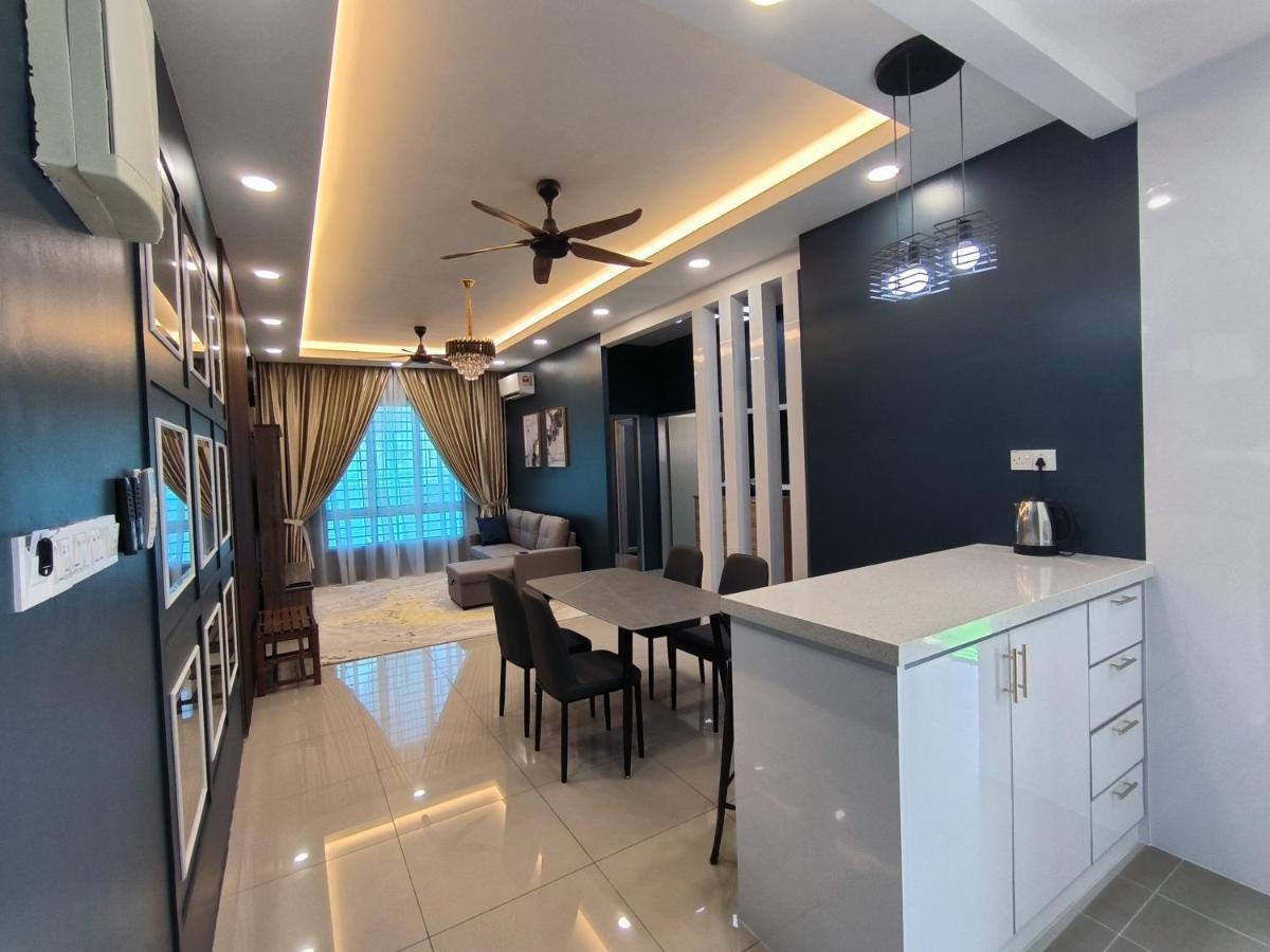 Homestay Naufal Bandar Sri Sendayan Ground Floor Σερεμπάν Εξωτερικό φωτογραφία